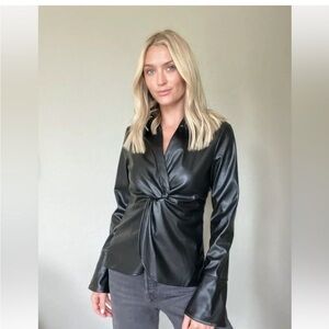 Six/fifty faux leather top size S